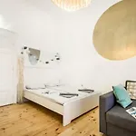 Bpr Bright Sapphire Apartment