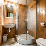 Bpr Bright Sapphire Budapest