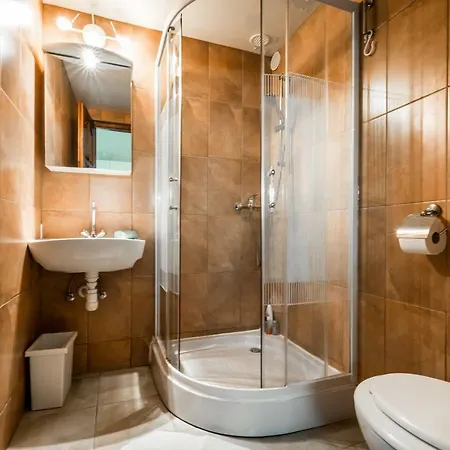 Bpr Bright Sapphire Будапешт